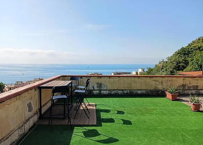 Mungi Bay, Flat With Sea View Roof Top Terrace