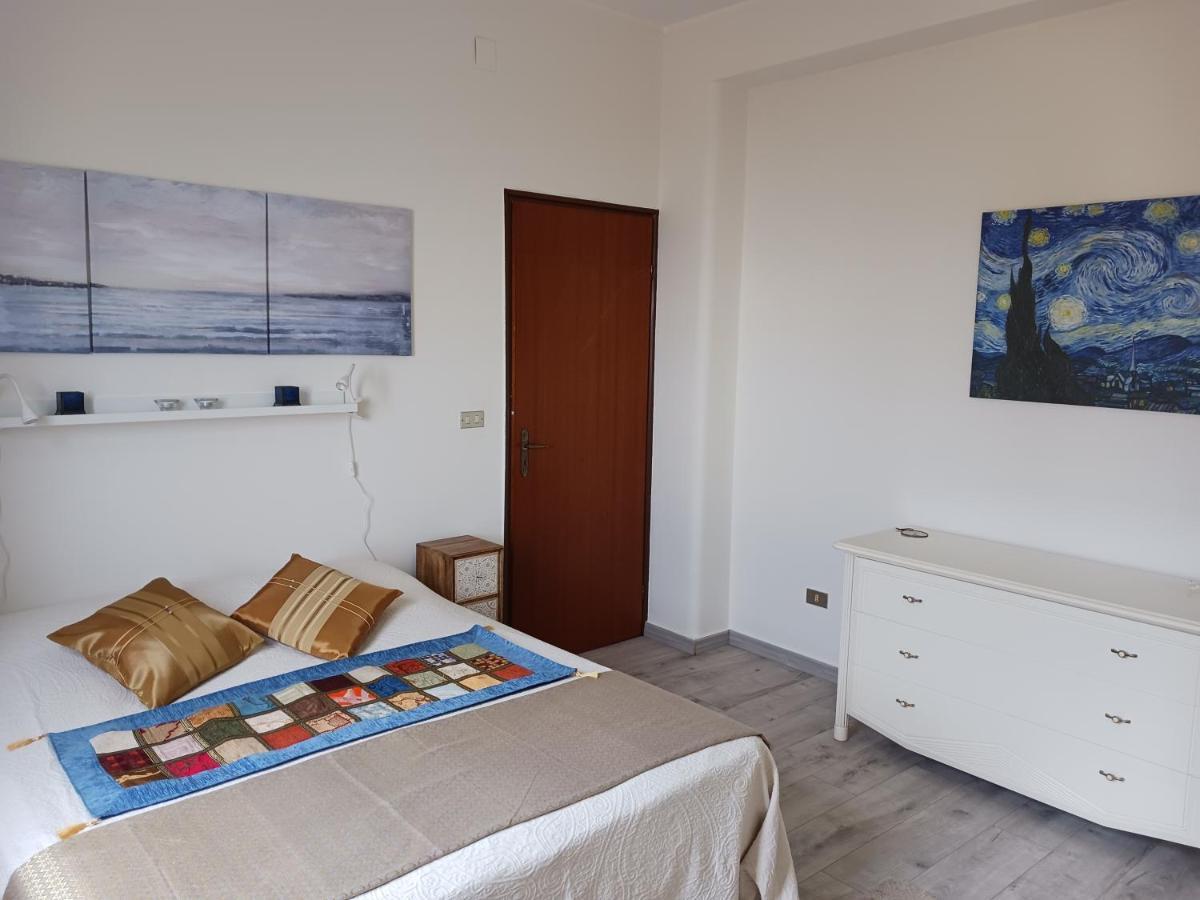 Mungi Bay, Flat With Sea View Roof Terrace Apartment Giardini Naxos