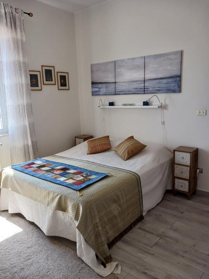 Mungi Bay, Flat With Sea View Roof Terrace Apartment *